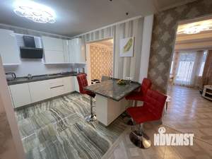 Дом 200м², 2-этажный, участок 13 сот.  