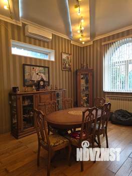 Коттедж 260м², 3-этажный, участок 16 сот.  