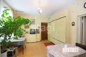 Дом 206м², 2-этажный, участок 6 сот.  