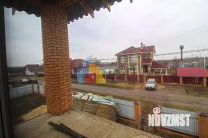 Дом 200м², 2-этажный, участок 20 сот.  