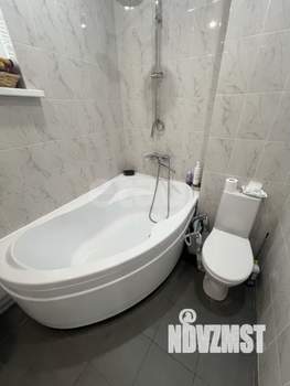Дом 270м², 3-этажный, участок 9 сот.  