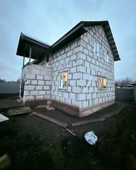 Дом 100м², 2-этажный, участок 8 сот.  