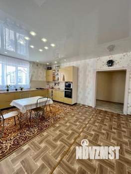 Дом 192м², 2-этажный, участок 15 сот.  