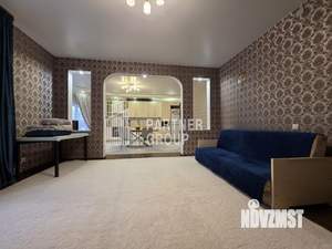 Дом 263м&sup2;, 2-этажный, участок 15 сот.  