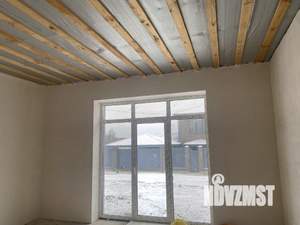 Дом 130м&sup2;, 1-этажный, участок 9 сот.  