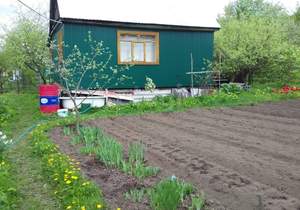 Дом 40м², 2-этажный, участок 9 сот.  