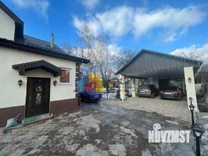 Дом 272м², 2-этажный, участок 8 сот.  
