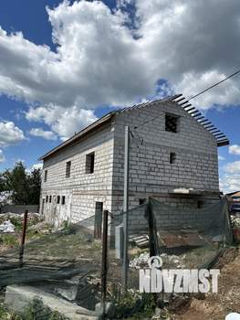 Дом 375м², 3-этажный, участок 4 сот.  