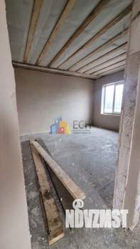 Дом 132м&sup2;, 2-этажный, участок 5 сот.  