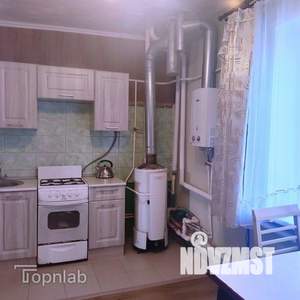 Дом 120м&sup2;, 2-этажный, участок 6 сот.  