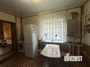 Дом 178м², 2-этажный, участок 14 сот.  
