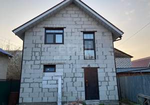 Дом 217м&sup2;, 2-этажный, участок 6 сот.  