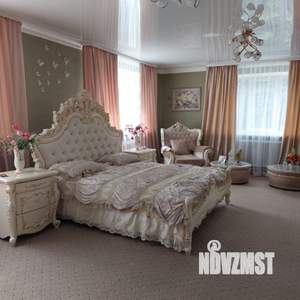 Дом 350м², 2-этажный, участок 18 сот.  