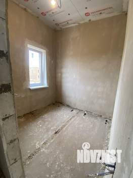 Дом 100м², 2-этажный, участок 6 сот.  