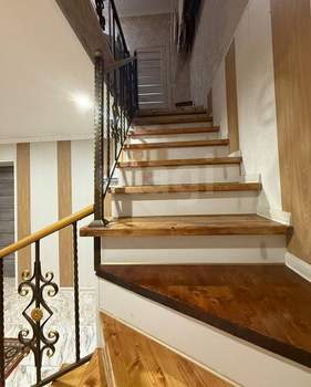 Дом 150м², 3-этажный, участок 5 сот.  