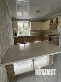 Дом 270м², 2-этажный, участок 20 сот.  