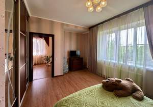 Дом 260м², 2-этажный, участок 10 сот.  