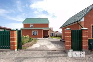 Коттедж 192м², 2-этажный, участок 10 сот.  