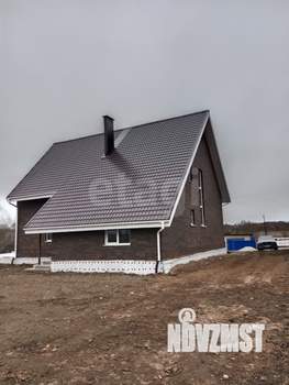 Дом 220м², 2-этажный, участок 10 сот.  