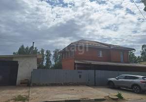 Дом 235м&sup2;, 2-этажный, участок 7 сот.  