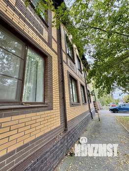 Дом 297м², 2-этажный, участок 8 сот.  