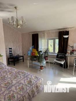 Дом 250м², 2-этажный, участок 18 сот.  