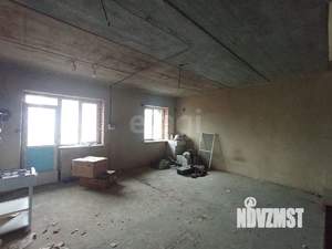 Таунхаус 84м², 3-этажный, участок 1 сот.  