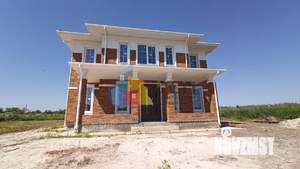 Дом 216м², 2-этажный, участок 12 сот.  