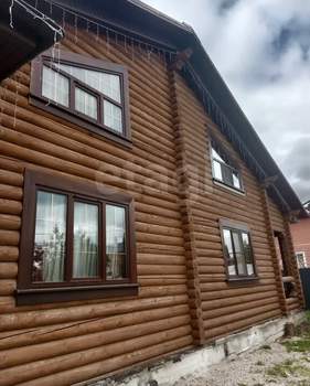 Дом 210м², 2-этажный, участок 12 сот.  