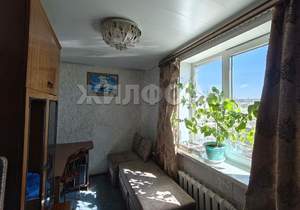 Дом 64м², 2-этажный, участок 15 сот.  