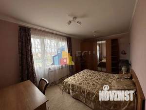 Дом 240м², 3-этажный, участок 4 сот.  