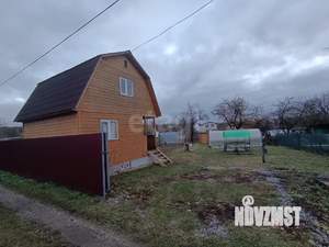 Дом 50м², 2-этажный, участок 6 сот.  