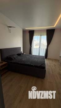 Дом 240м², 2-этажный, участок 13 сот.  