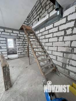 Таунхаус 100м², 2-этажный, участок 6 сот.  