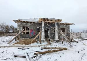 Дом 90м&sup2;, 1-этажный, участок 7 сот.  