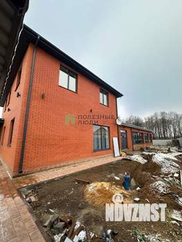 Дом 252м², 2-этажный, участок 13 сот.  