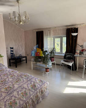 Дом 250м², 2-этажный, участок 18 сот.  