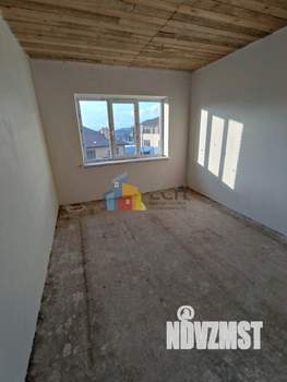 Таунхаус 184м², 2-этажный, участок 6 сот.  