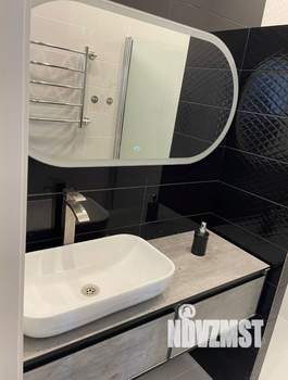 Коттедж 180м², 2-этажный, участок 10 сот.  