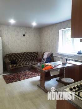 Коттедж 190м², 3-этажный, участок 1000 сот.  