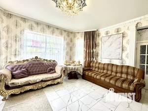 Дом 179м², 2-этажный, участок 6 сот.  