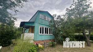 Дом 30м², 2-этажный, участок 8 сот.  