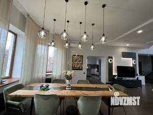 Дом 497м², 2-этажный, участок 10 сот.  