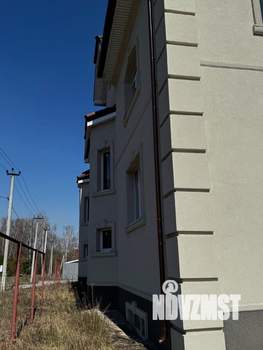 Дом 423м², 2-этажный, участок 6 сот.  