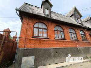 Дом 328м², 2-этажный, участок 6 сот.  