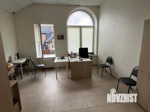 Дом 301м², 2-этажный, участок 10 сот.  