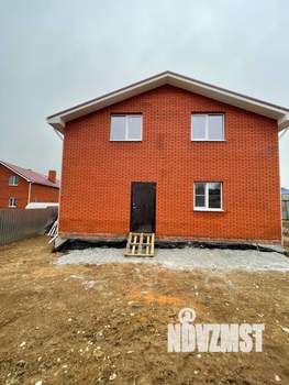 Коттедж 140м², 2-этажный, участок 5 сот.  
