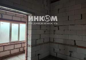 Дом 219м², 3-этажный, участок 15 сот.  