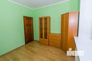 Коттедж 229м², 3-этажный, участок 9 сот.  