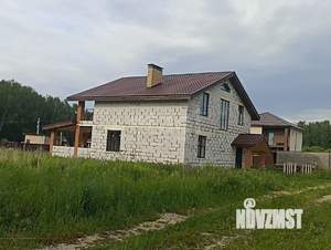 Дом 213м², 2-этажный, участок 10 сот.  